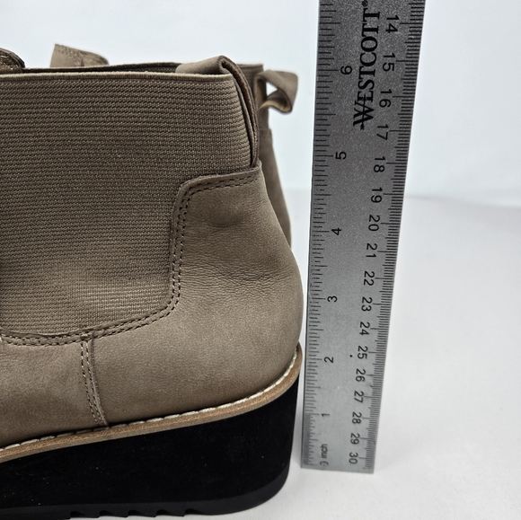 Eileen Fisher Womens Wedge Booties Sz 6M Beige Nubuck Pull On Stretch Ankle - Picture 10 of 10